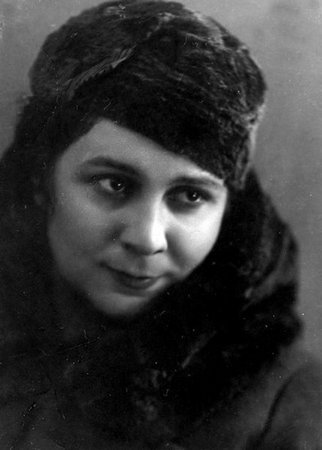Мама Галина Казимировна. 1930-е 