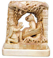 Миниатюрная деревянная скульптура Сергея Келлера